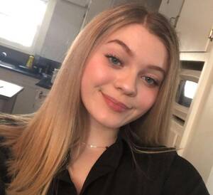 canadian nudists teens - Sending nudes can have dire consequences. So why are N.L. teens still doing  it? | CBC News