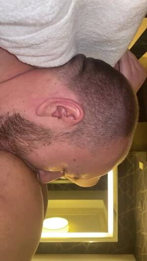 Gay Shit Eating Porn - Bear eating shit - ThisVid.com