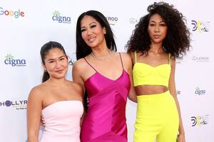 kimora simmons upskirt - Kimora Lee Simmons at Gala with Daughters (Exclusive)