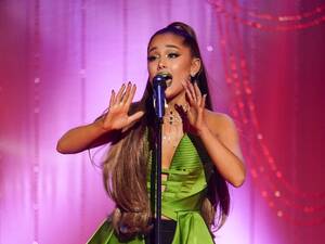 Ariana Grande Zendaya Lesbian Porn - Reasons Why Ariana Grande Will Not Star in \