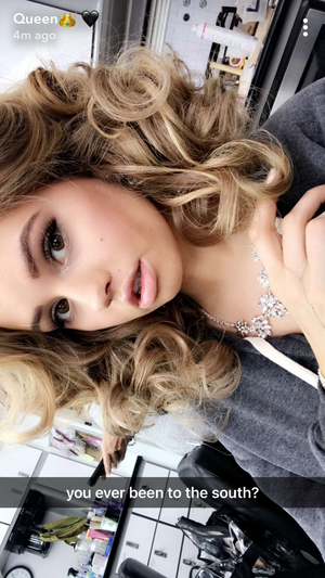 Debby Ryan Pussy Creampie - Pin by Izzy Davies on Debby <3 | Jennifer aniston style, Debby ryan, Hair  beauty