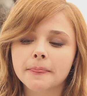 Chloe Moretz Facial Porn - Chloe Grace Moretz lips gif | Actrices bonitas, Belleza, Pelirrojas