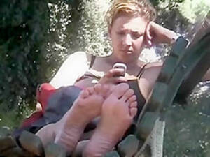Caught Feet Porn - Caught Filming Feet - Video search | Free Sex Videos on Voyeurhit