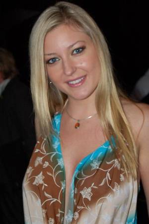 avy scott - File:Avy Scott at 2006 AEE Friday 106.jpg