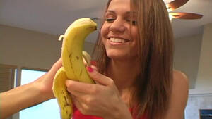 Girl Eating Porn - Girl Eating A Banana. | Any Porn