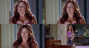 Kathleen Robertson Porn - Kathleen Robertson's tits - Alrincon.com