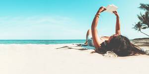 Cum On Nude Beach Sex - 14 Steamy Summer Reads Selected by a Romance Novelist - Hot Summer Books