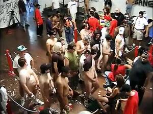 Huge Gang Bang - Free Large Gangbang Porn Videos (36,251) - Tubesafari.com