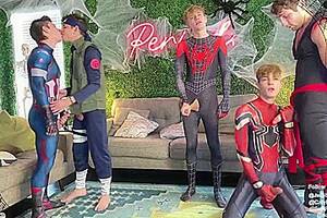 Gay Hero Costume Porn - Avengers Orgy - Halloween Group - Upornia.com