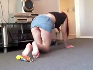 mother sitting upskirt - Girls Sitting Upskirt - Video search | Free Sex Videos on Voyeurhit