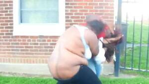 getto black girl voyeur - Fat ghetto grannies caught fighting outdoors | voyeurstyle.com