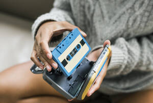 Alessandra Torresani Pussy - TÃº tambiÃ©n sueÃ±as con haber vivido en otra dÃ©cada? - Brook Street Videos