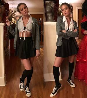 Britney Spears Fucking - Brie Larson as Britney Spears on Halloween. : r/pics