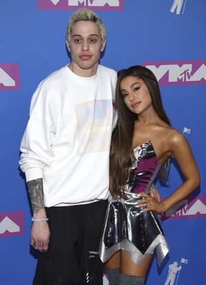 Ariana Grande Doing Porn - Grande-Davidson breakup key to understanding '18
