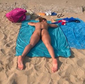 beach girls voyeur soles - #bigfoot #feet #foot #sexy #candidsoles #soles #fetish #footfetish  #tickling #tickle #spy #voyeursm #voyeur #ass #asshole #girl #beach  pic.twitter.com/ ...