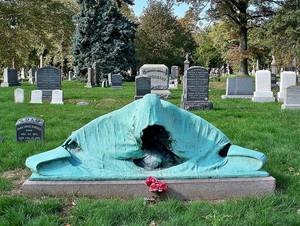 Grave Yard Hispanic - azrael