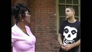 black mama titties - Big Tits Black Mama - XVIDEOS.COM