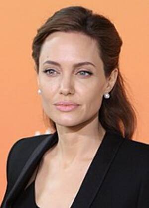 Angelina Jolie Lesbian Porn - Angelina Jolie - Wikipedia