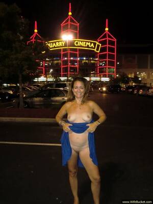 Amateur Wife Bucket Porn - Free Porn Samples of Wife Bucket - Real Amateur MILF Wives Porn