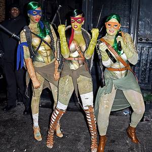 Celebrity Halloween Porn - 103 Best Celebrity Halloween Costumes of All Time - Epic Celebrity Costume  Ideas