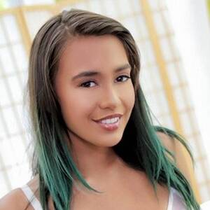 Janice Griffith Porn Barbados - Janice Griffith bio | Read about her profile at FreeOnes