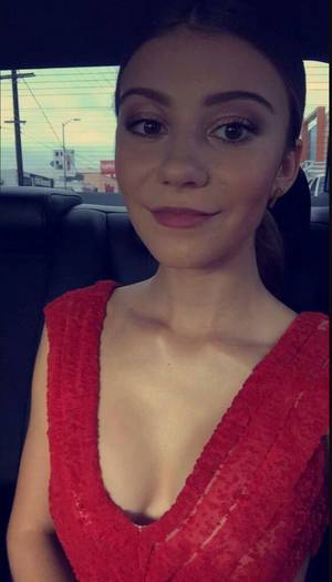 G. Hannelius Bikini Porn - Genevieve Hannelius