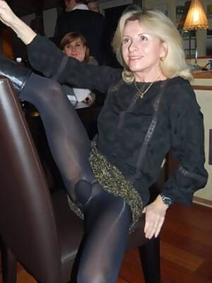 celebrity pantyhose upskirt image fap - Celebrity Pantyhose Upskirt Image Fap | Sex Pictures Pass
