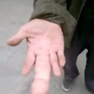 big cock middle finger - Now that's a real middle finger. : r/nextfuckinglevel