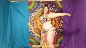 chubby belly dancer - Ssbbw Belly dance | xHamster