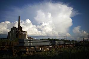 Cleveland Porn Fear - Cleveland-Cliffs (CLF) Stock Plunges as Outlook Suggests More Pain for  Steel - Bloomberg