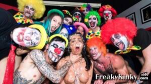 Clown Bondage Porn - Clown On My Pussy Â» free BDSM porn, sex video, movies, tube