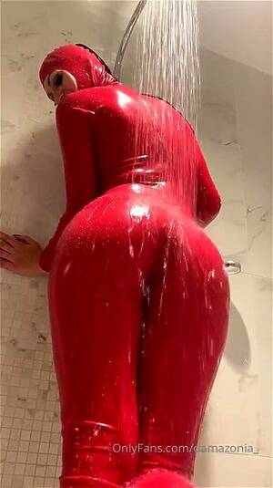 latex porn shower - Watch Damazonia Red Latex Shower - Latex, Rubber, Latex Babe Porn -  SpankBang