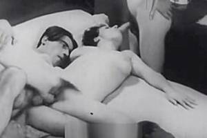 1920s Girls Porn - Bored Girl gets Fucked in a Threesomes (1920s Vintage), watch free porn  video, HD XXX at