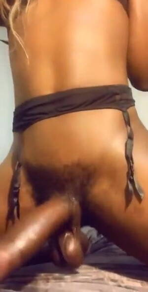 13 dick inch biggest shemale - Black shemale 13 | xHamster