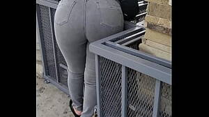 latina bent over thong - Sexy Latina bent over showing off ass - XVIDEOS.COM