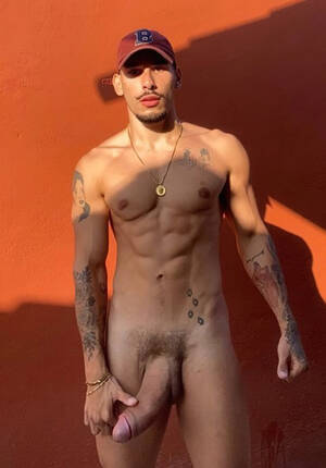 monster hispanic cock - Monster Latino Cock â‹† Dickshots.com - Gay amateur dick pics.