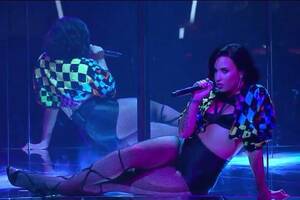 Lesbo Porn Demi Lovato - demi lovato â€“ Smexy Nerd