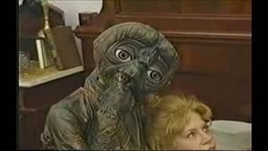 et - E.T Part 3 - XVIDEOS.COM