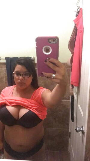 chubby latina nude selfie - Short chubby latina - Porn photos and sex pictures