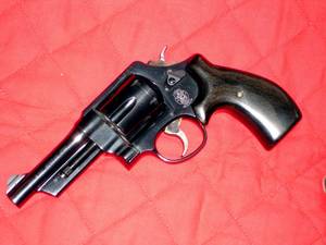 Anime Schoolgirl Porn - Friday Gun Porn on Saturday!