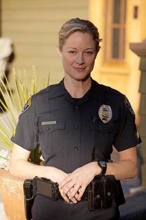 lesbo cop - 19 of the Dozens of Lesbian Cops in TV & Movies