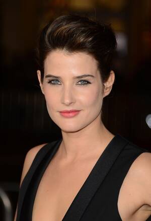 Cobie Smulders Porn Double - Cobie Smulders | Cobie smulders, Brunette celebrities, Celebrities