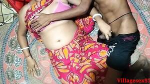 desi maal porn videos - Desi maal Ko gand pe chudai kiya bed pe with big dick k saath watch online