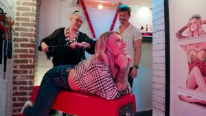 Aj Lee Sex Tape - Streamers Lust After Sex-Drenched Fare to Seduce Subscribers