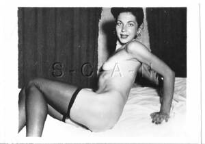 1960s Shorthaired Brunette Porn Magazines - Original Vintage 1940s-60s Nude RP- Short Haired Brunette Sits on Bed-  Stockings | eBay