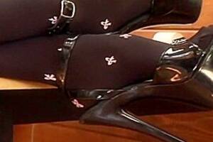 Brandi Lyons Porn Feet - Beautiful Little Brandi Lyons Satisfies With Her Sexy Feet, watch free porn  video, HD XXX at