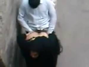 Arab Voyeur - Arab hijab housewife caught whoring voyeur - ZB Porn