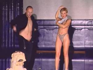 Laura Black Porn - Laura Black & Antoanella & Caroline Cage - Virginia's Story (2000) sc 3