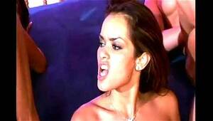 2 Guys 3 Girls - Watch 2 Lucky Guys with 3 Girls - Groupsex Porn - SpankBang