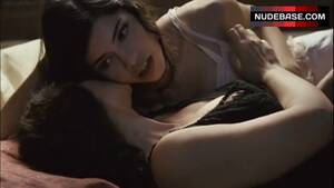 Monica Bellucci Lesbian Porn - Monica Bellucci Lesbian Scene â€“ Sanguepazzo (0:48) | NudeBase.com